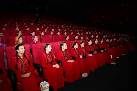 Cənnət yuxusu filmi Aşqabadda nümayiş olunub