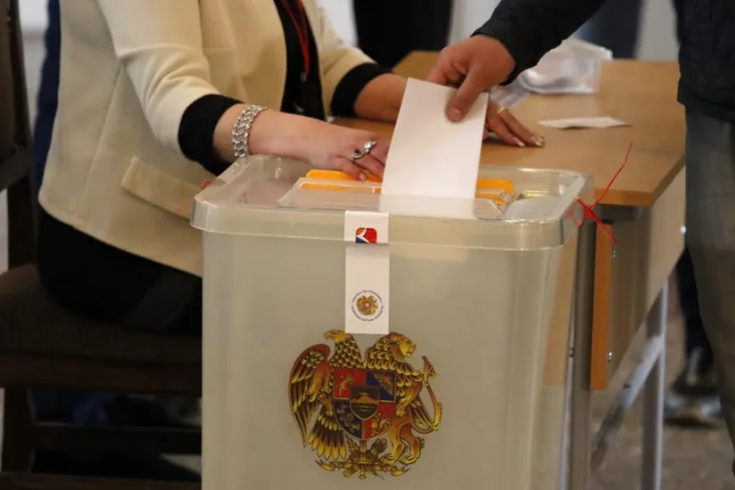 Ermənistanda keçirilən parlament seçkilərində səsvermə başa çatıb - YENİLƏNİB