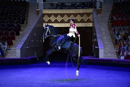 Azerbaijani, Turkmen dance ensembles perform in Arkadag