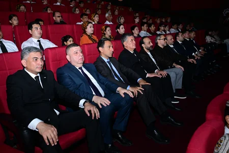 Aşqabad Kinoteatrında Doğma torpaq tammetrajlı bədii ekran əsəri nümayiş olunub