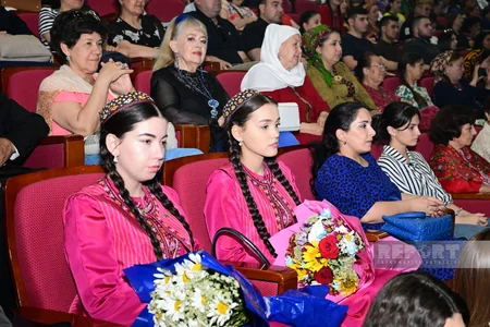 Türkmənistanda Azərbaycan Mədəniyyəti Günləri başa çatıb