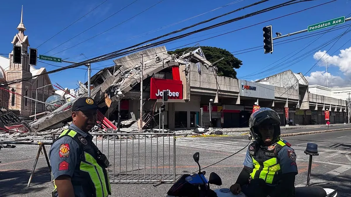 At least 15 dead, over 200 injured after 7.8-magnitude quake hits Philippines
