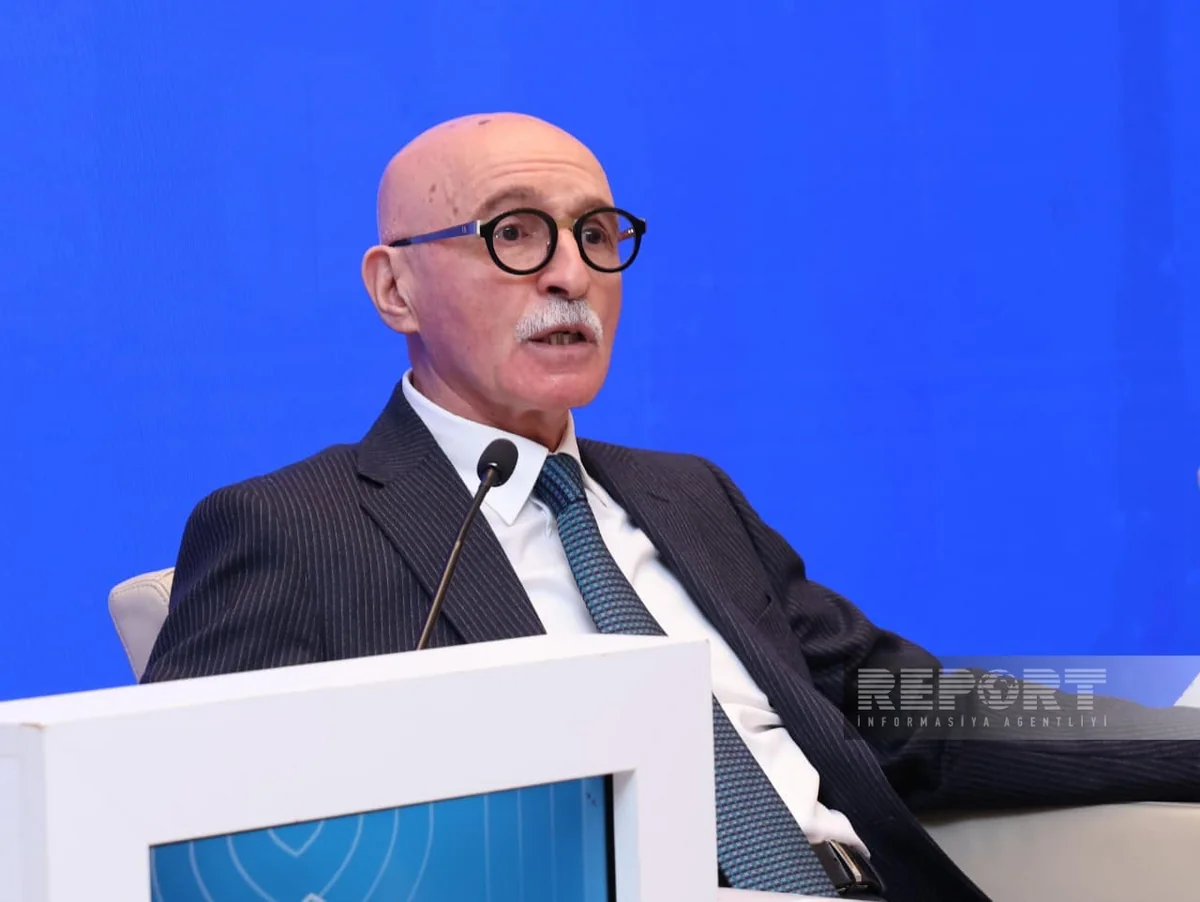 Firudin Qurbanov: Məktəblərdə şagirdlərin internetdən istifadəsi filtrlənib