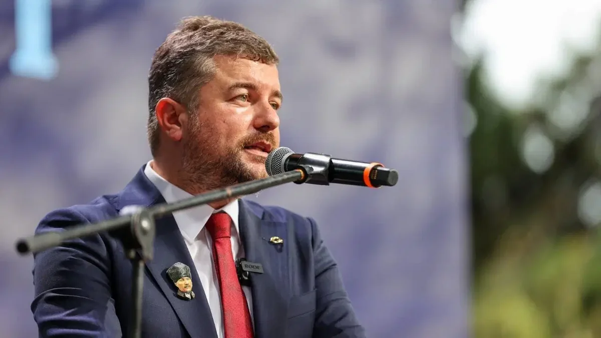 Türkiyədə həbs edilən bələdiyyə sədri vəzifəsindən uzaqlaşdırılıb
