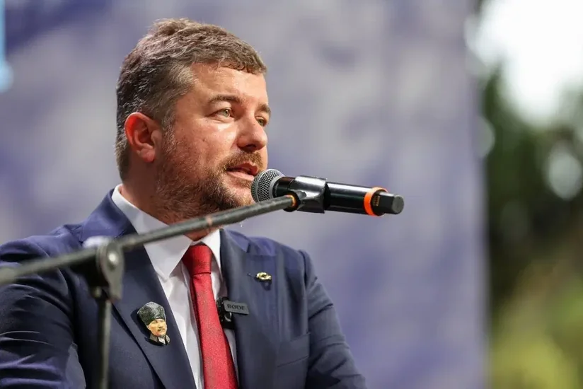 Türkiyədə həbs edilən bələdiyyə sədri vəzifəsindən uzaqlaşdırılıb