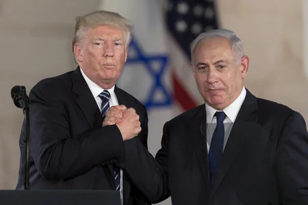 Tramp Netanyahunu İrana qarşı zərbədən çəkindirmək niyyətindədir