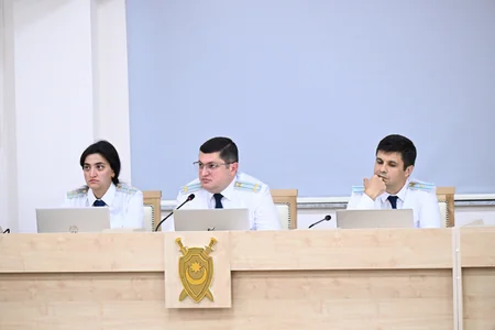 Ermənistan vətəndaşlarının şikayətləri üzrə apellyasiya məhkəməsində tərəflərin çıxışlarına başlanılıb