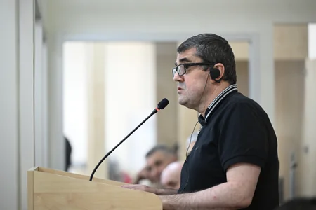 Ermənistan vətəndaşlarının şikayətləri üzrə apellyasiya məhkəməsində tərəflərin çıxışlarına başlanılıb