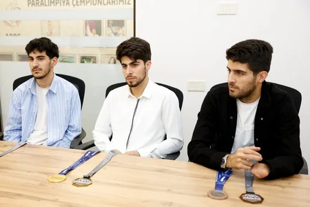 MPK rəhbərliyi beynəlxalq turnirlərdə medal qazanan parataekvondoçularla görüşüb