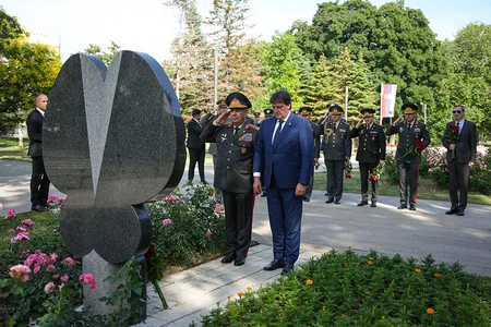 Zakir Həsənov Serbiyaya səfər edib