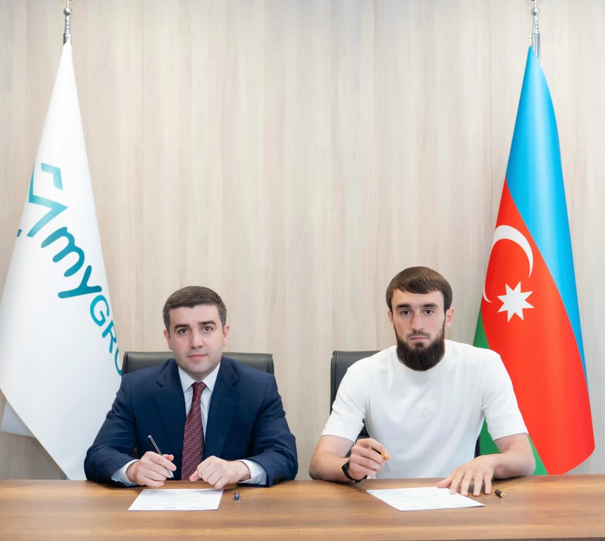 Şəfa Arsen Ağcabəyovu heyətinə qatdığını açıqlayıb