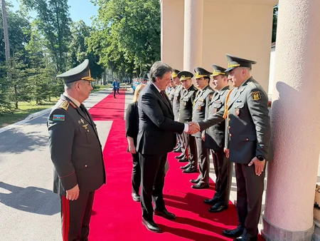 Zakir Həsənov Serbiyaya səfər edib
