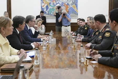 Aleksandr Vuçiç Zakir Həsənovu qəbul edib