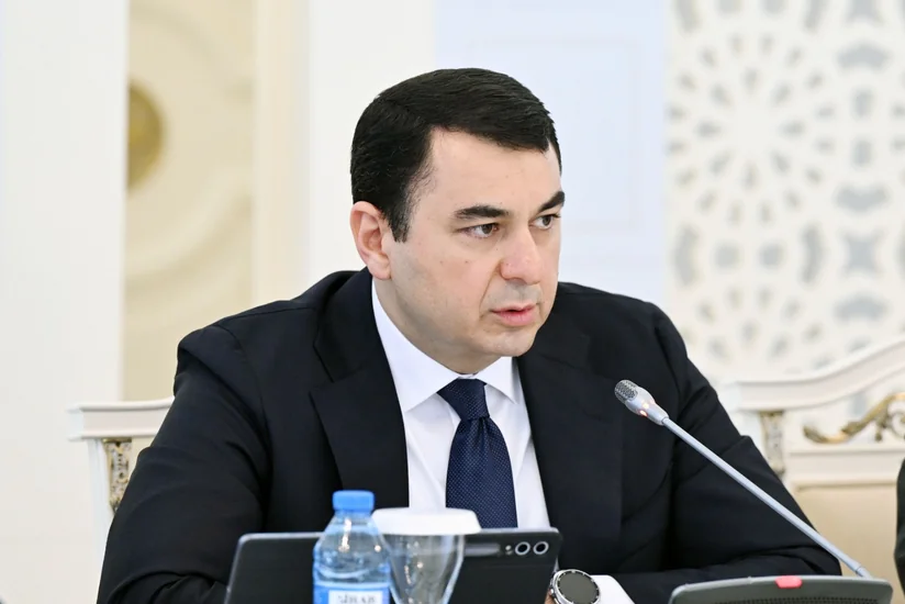 Adil Kərimli: Kitabxana sistemində peşəkarlığı sual altında olan şəxslər də fəaliyyət göstərir