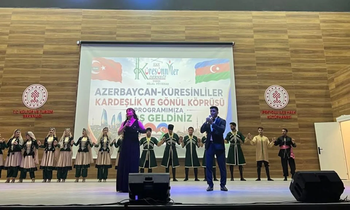 Naxçıvan Dövlət Filarmoniyasının kollektivi Van şəhərində ko