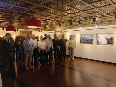 Ankarada azərbaycanlı tələbələr Bir şəhər, iki baxış fotomüsabiqəsində mükafatlandırılıblar