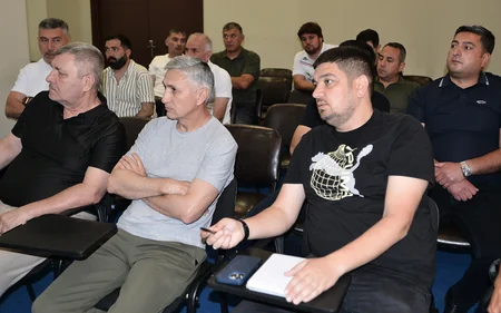 AFFA klub nümayəndələri ilə növbəti mövsümün planlarını müzakirə edib