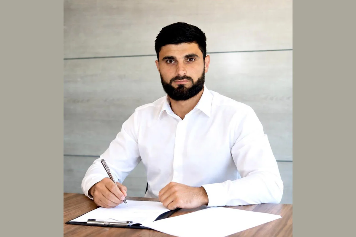Şəfa Murad Musayevlə müqavilə imzalayıb
