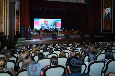 Naxçıvanda Milli Qurtuluş Gününə həsr olunmuş konsert proqramı təşkil edilib