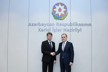 Azərbaycan–Slovakiya münasibətlərinin cari vəziyyəti və inkişaf perspektivləri müzakirə olunub