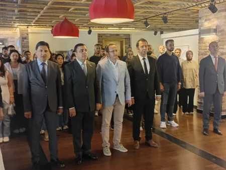 Ankarada azərbaycanlı tələbələr Bir şəhər, iki baxış fotomüsabiqəsində mükafatlandırılıblar