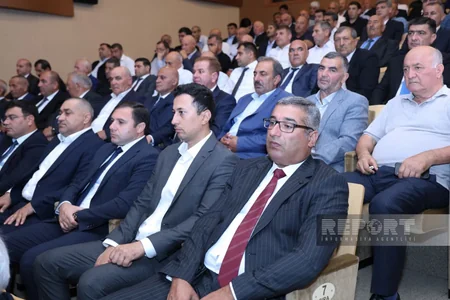 Ağdaşda aqrar sahədə yeni Dövlət Proqramına dair regional müşavirə keçirilib