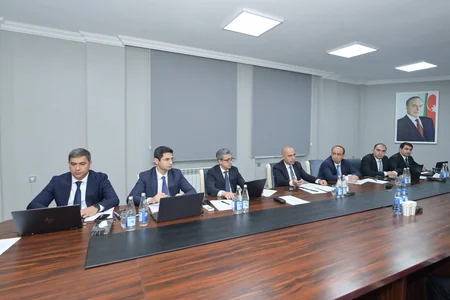 Emin Əmrullayev Gəncədə vətəndaşları qəbul edib
