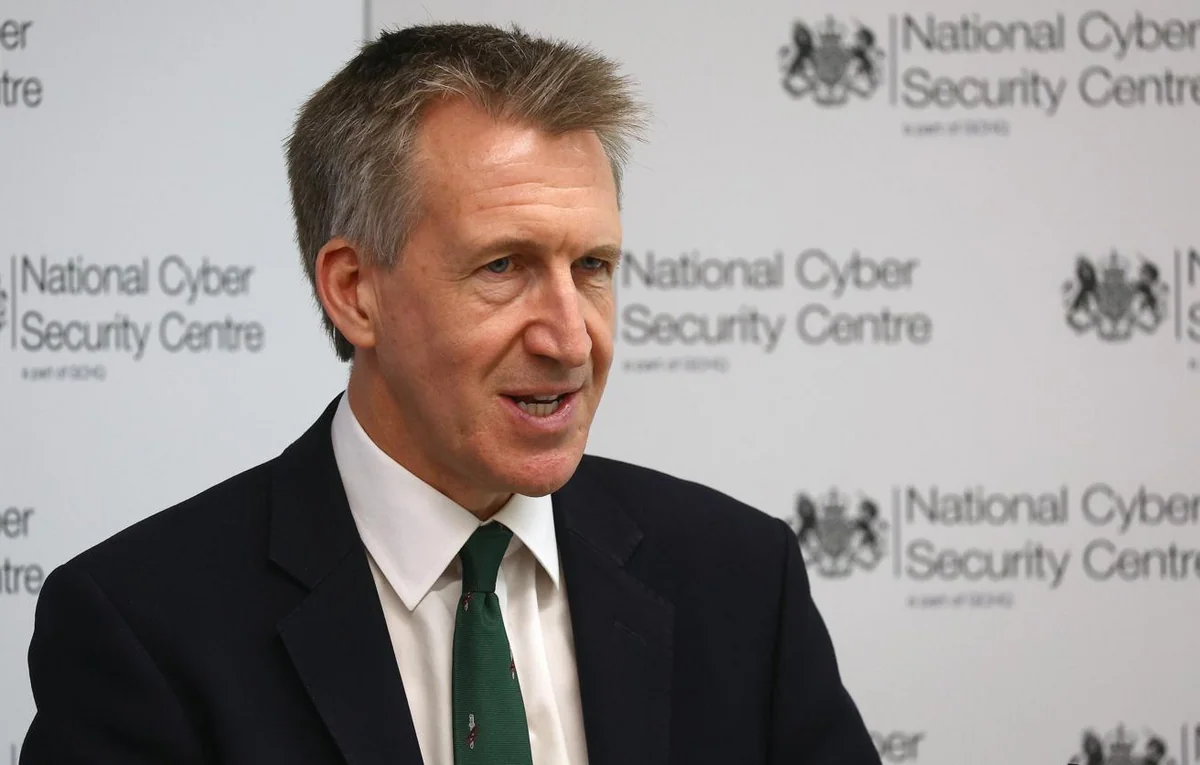 Den Carvis Böyük Britaniyanın müdafiə naziri təyin