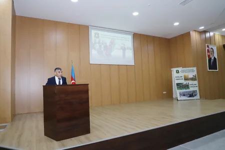 Dövlət Xidməti Gədəbəydə gənclər üçün tədbir keçirib