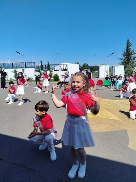 Xankəndi, Xocalı və Ağdərə məktəblərində Son zəng çalınıb