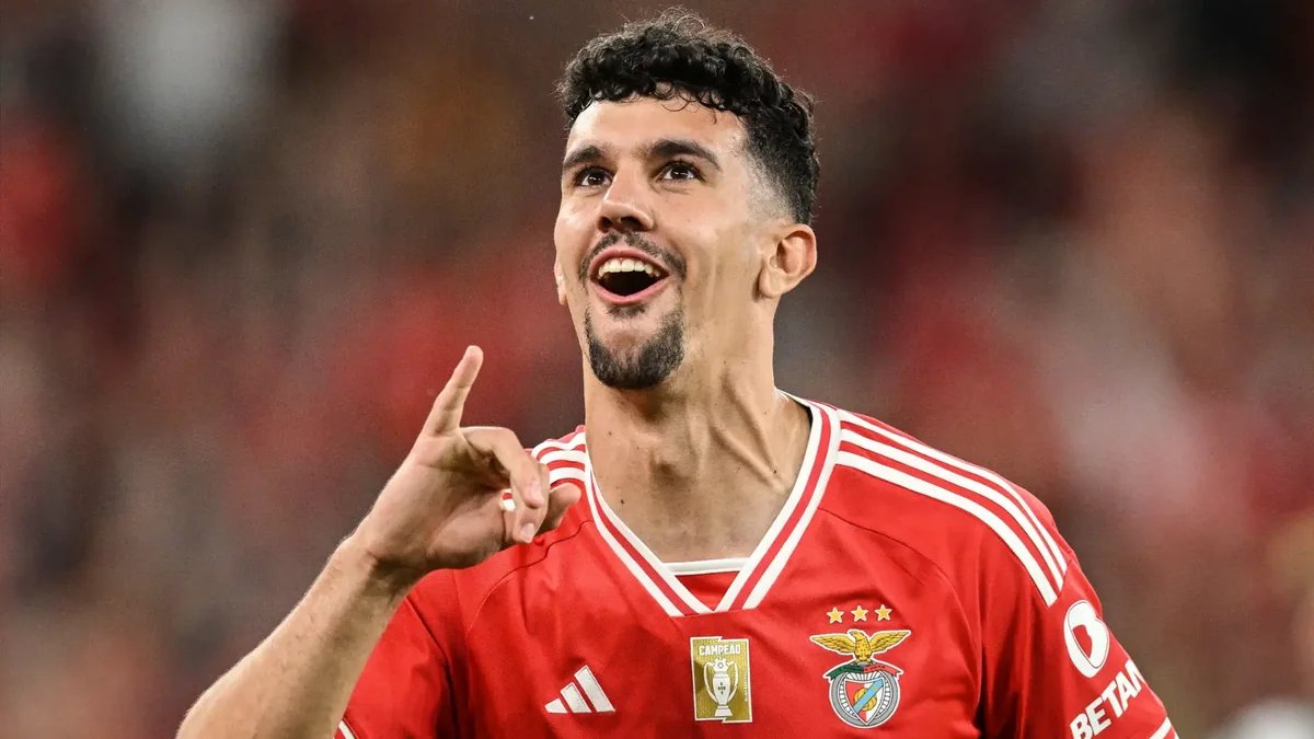 Mourinyo Tomaş Araujunu Reala gətirmək niyyətindədir