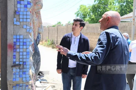 Marneulidə Nizami Gəncəvinin vandalizmə məruz qalan büstü bərpa olunur