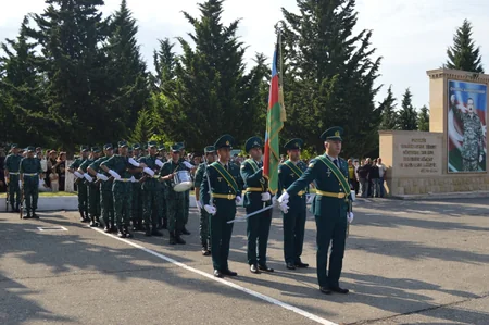 DSX: Gənc əsgərlərin andiçmə mərasimi keçirilib