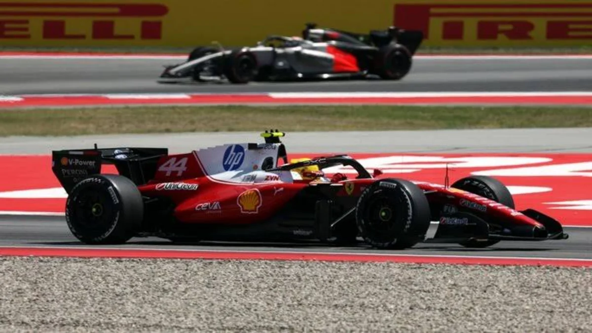 Lüis Hemilton Formula-1 Qran-prisinin qalibi olub