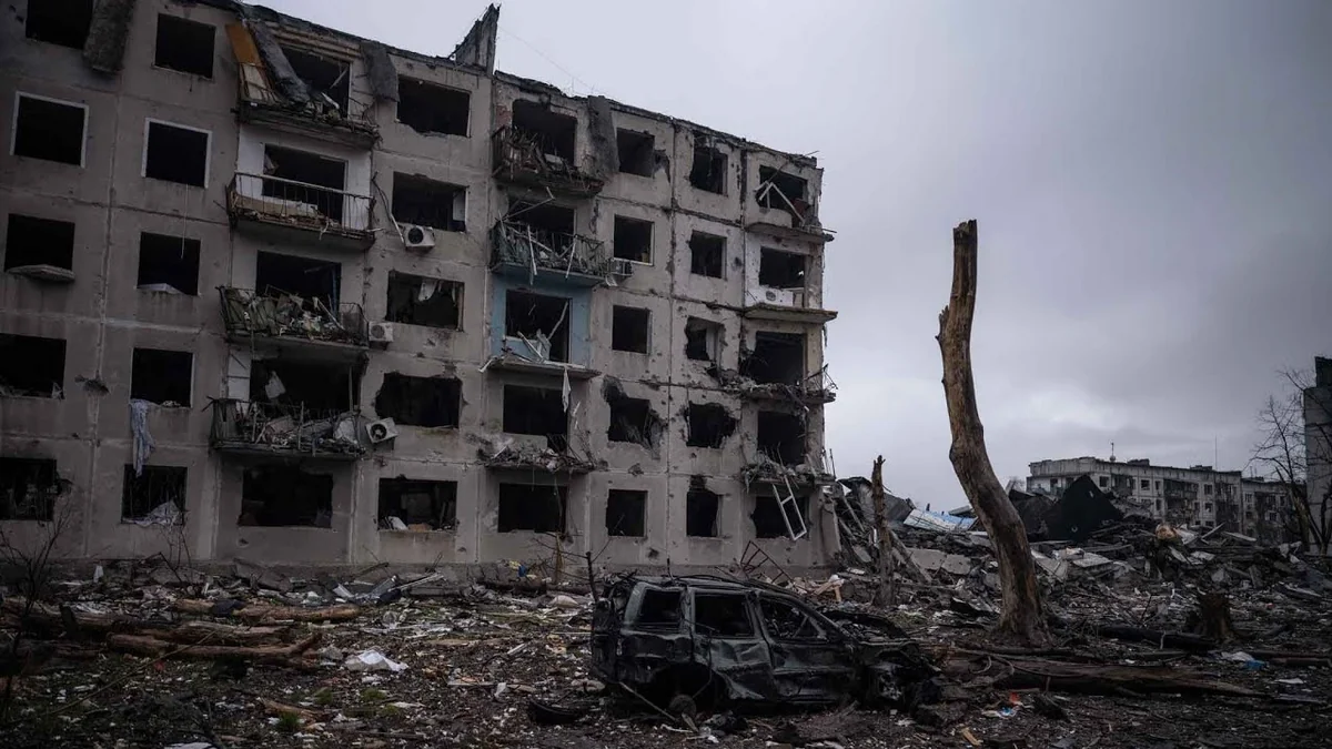 Russian strikes kill three, injure seven in Ukraine