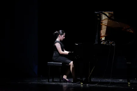 Milli Dram Teatrında Xəyaldan səhnəyə konserti baş tutub