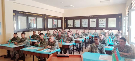 Azərbaycan Ordusunda Milli Qurtuluş Günü münasibətilə silsilə tədbirlər keçirilib