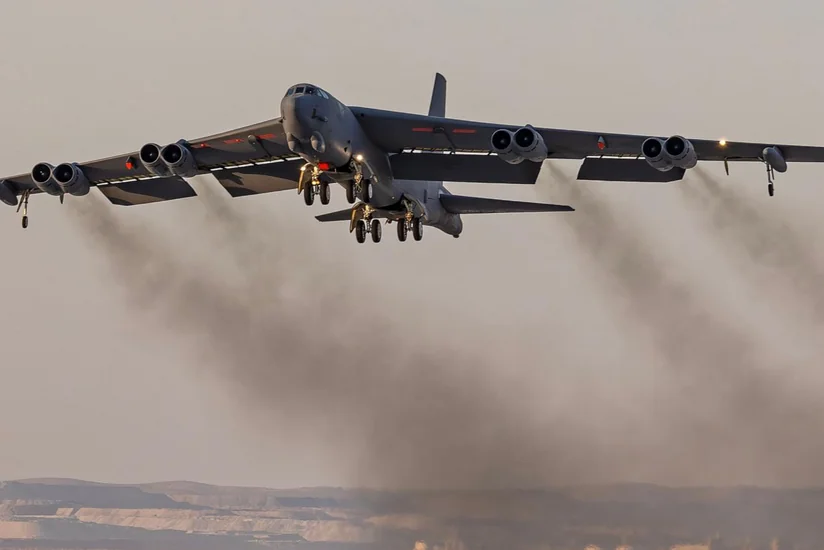 В США при крушении B-52 погибли восемь человек — ОБНОВЛЕНО