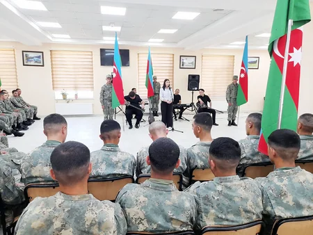 Azərbaycan Ordusunda Milli Qurtuluş Günü münasibətilə silsilə tədbirlər keçirilib