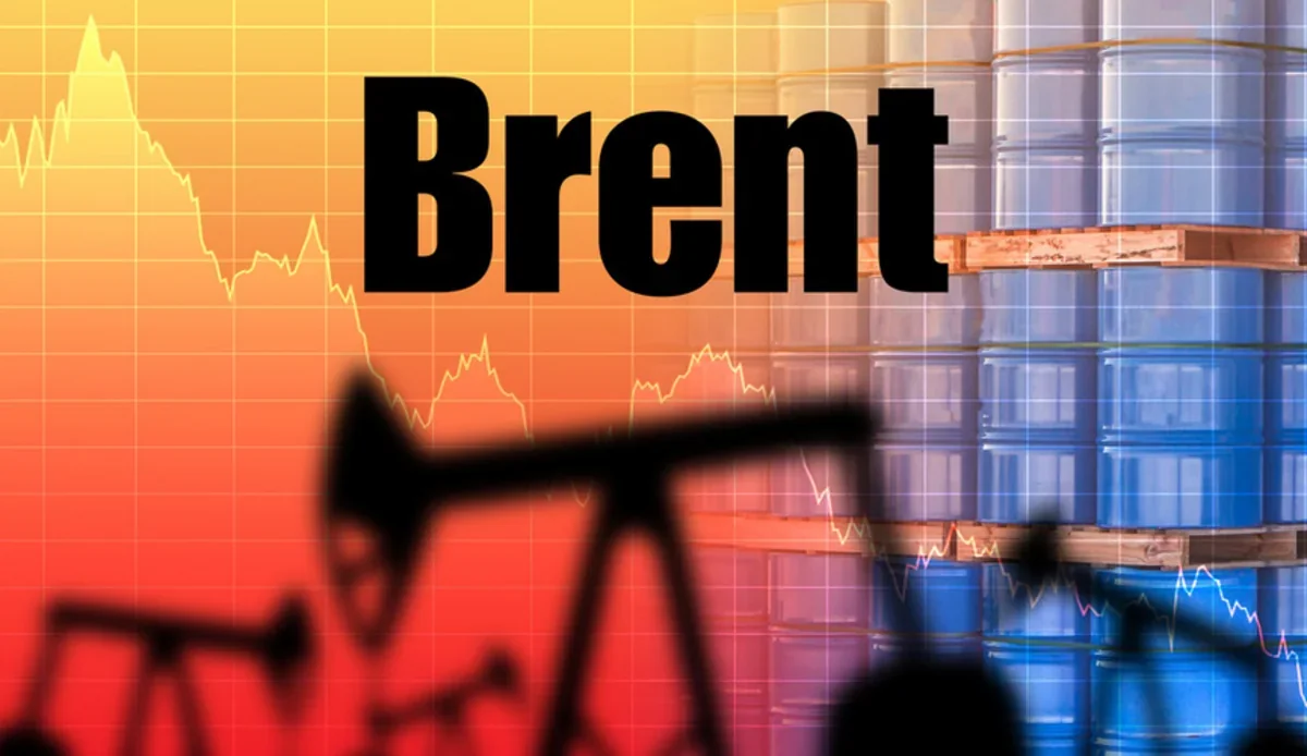 Нефть Brent подешевела ниже $84 впервые с марта