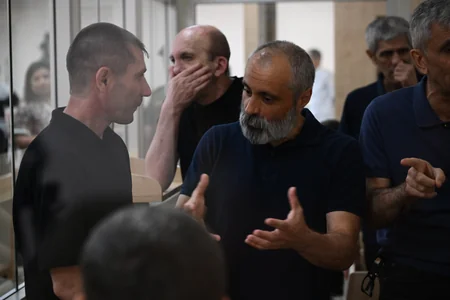 Ermənistan vətəndaşlarının şikayətləri üzrə apellyasiya məhkəməsi davam etdirilib