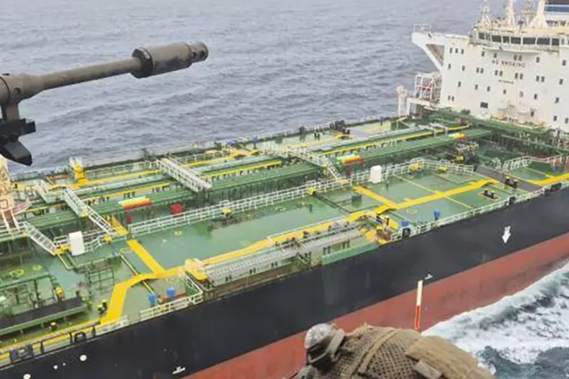 Britaniya tanker kapitanını Rusiya əleyhinə sanksiyalardan yayınmaqda ittiham edib
