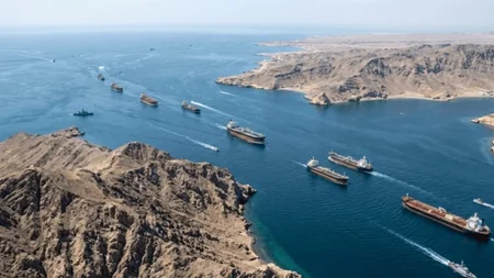 SEPAH Trampın Hörmüz boğazı ilə bağlı bəyanatını təkzib edib