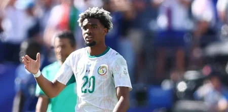 İbrahim Mbaye dünya çempionatlarında qol vuran ən gənc afrikalı futbolçu olub