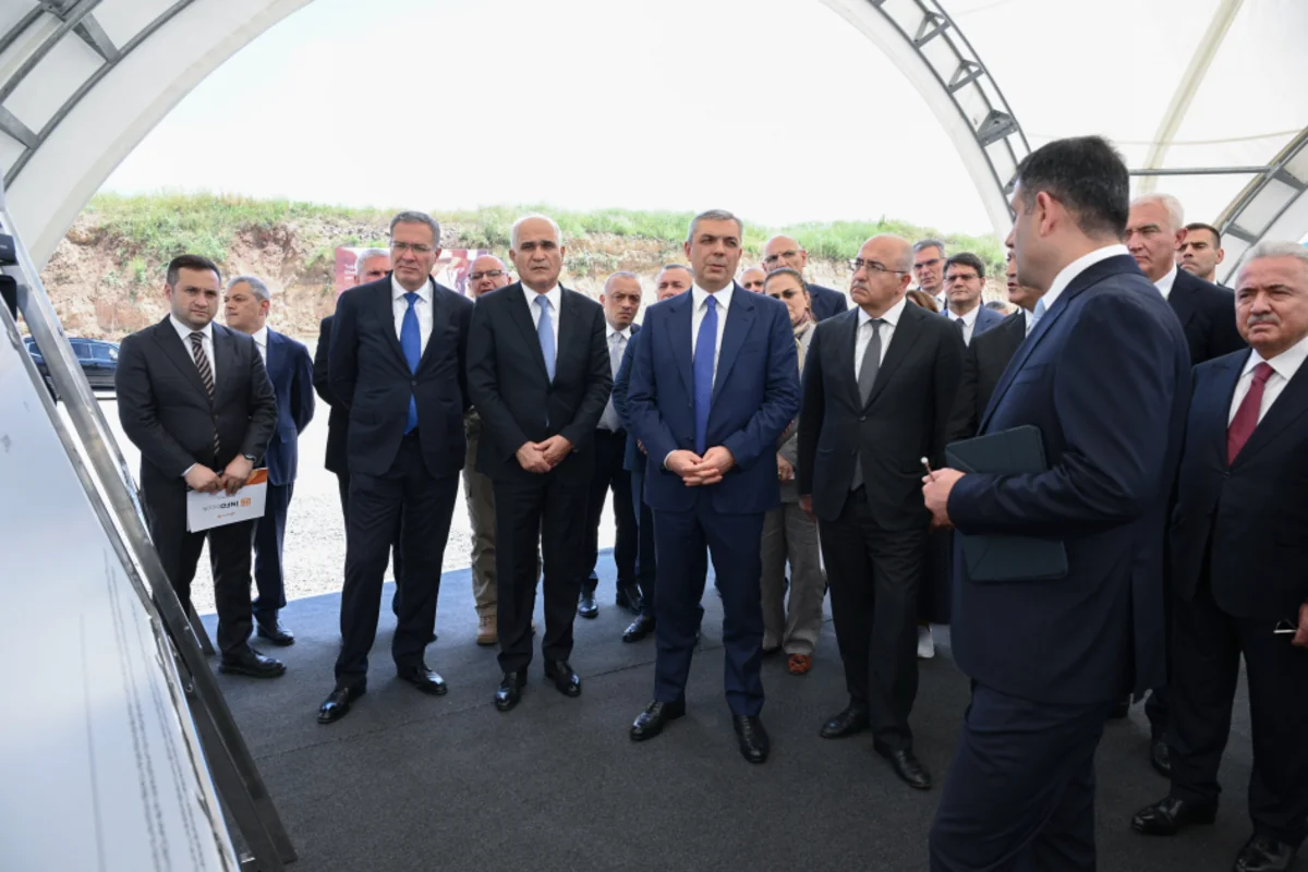 Participants of Coordination Headquarters meeting inspect ongoing work at Demirli Ore Processing Complex