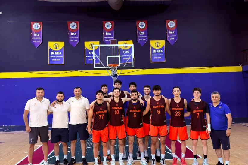 Azərbaycanın oğlan basketbolçulardan ibarət U-20 millisi Tbilisidə iki qələbə qazanıb