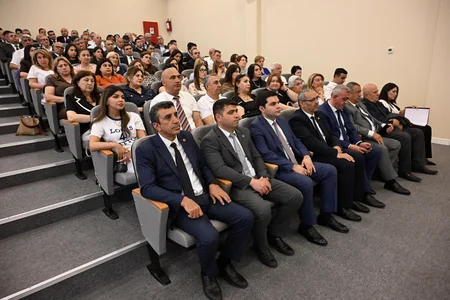 AHİK-in təşkilatçılığı ilə İnsan Hüquqları Gününə həsr olunmuş tədbir keçirilib