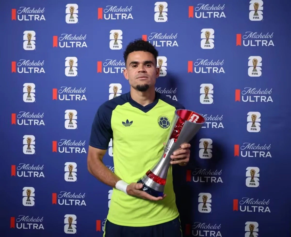 Luis Dias Özbəkistan - Kolumbiya oyununun ən yaxşı futbolçusu olub
