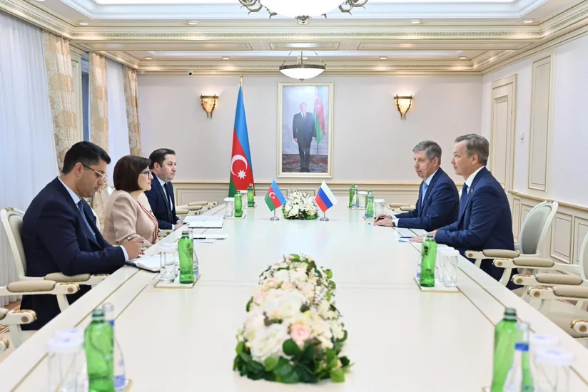 Azərbaycan və Rusiya parlamentləri arasında əlaqələrin inkişafı müzakirə edilib