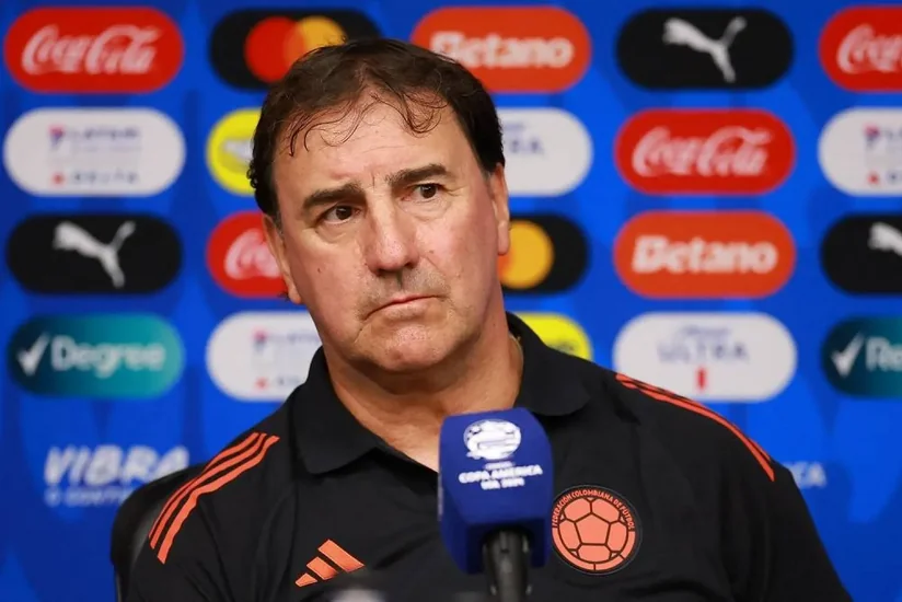 Nestor Lorenso: Özbəkistanla matçda stadionun ab-havası oyunçularda psixoloji gərginlik yaratdı